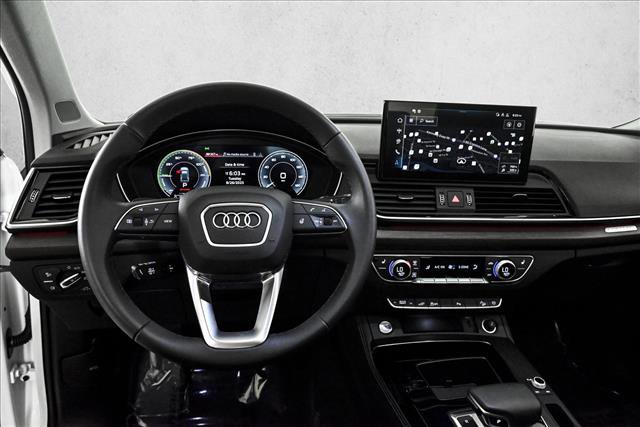 Certified 2025 Audi Q5 e Premium Plus w/ Premium Plus Package image 12