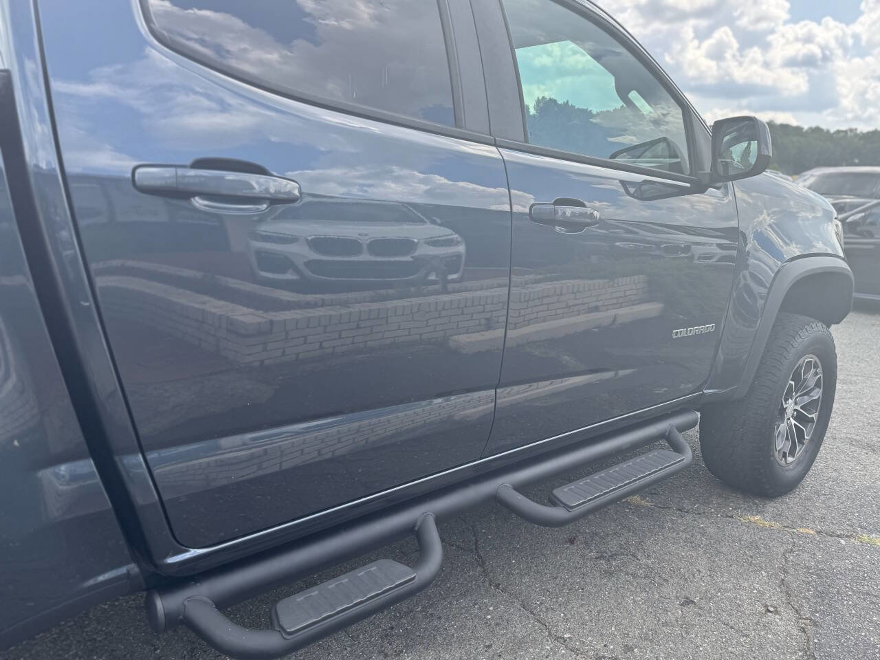 Used 2019 Chevrolet Colorado ZR2 image 8