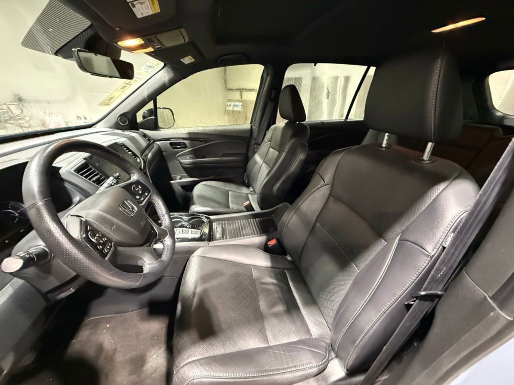 Used 2022 Honda Passport Elite image 15