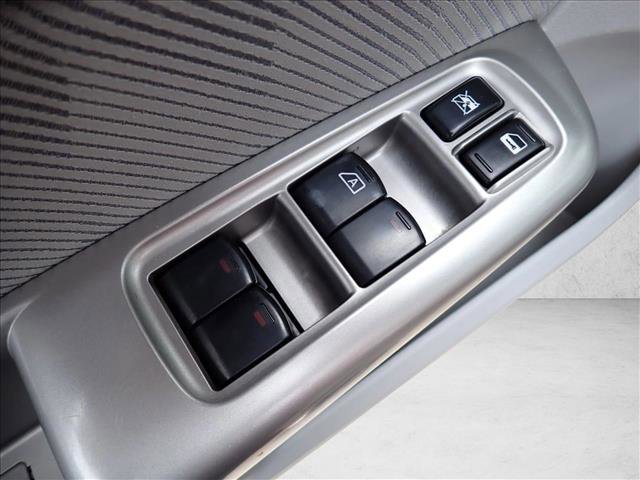 Used 2010 Subaru Forester 2.5X AWD/4WD image 12