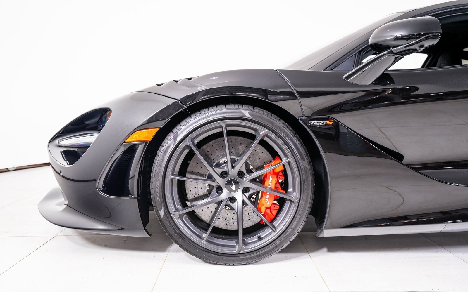 Used 2024 McLaren 750S image 13