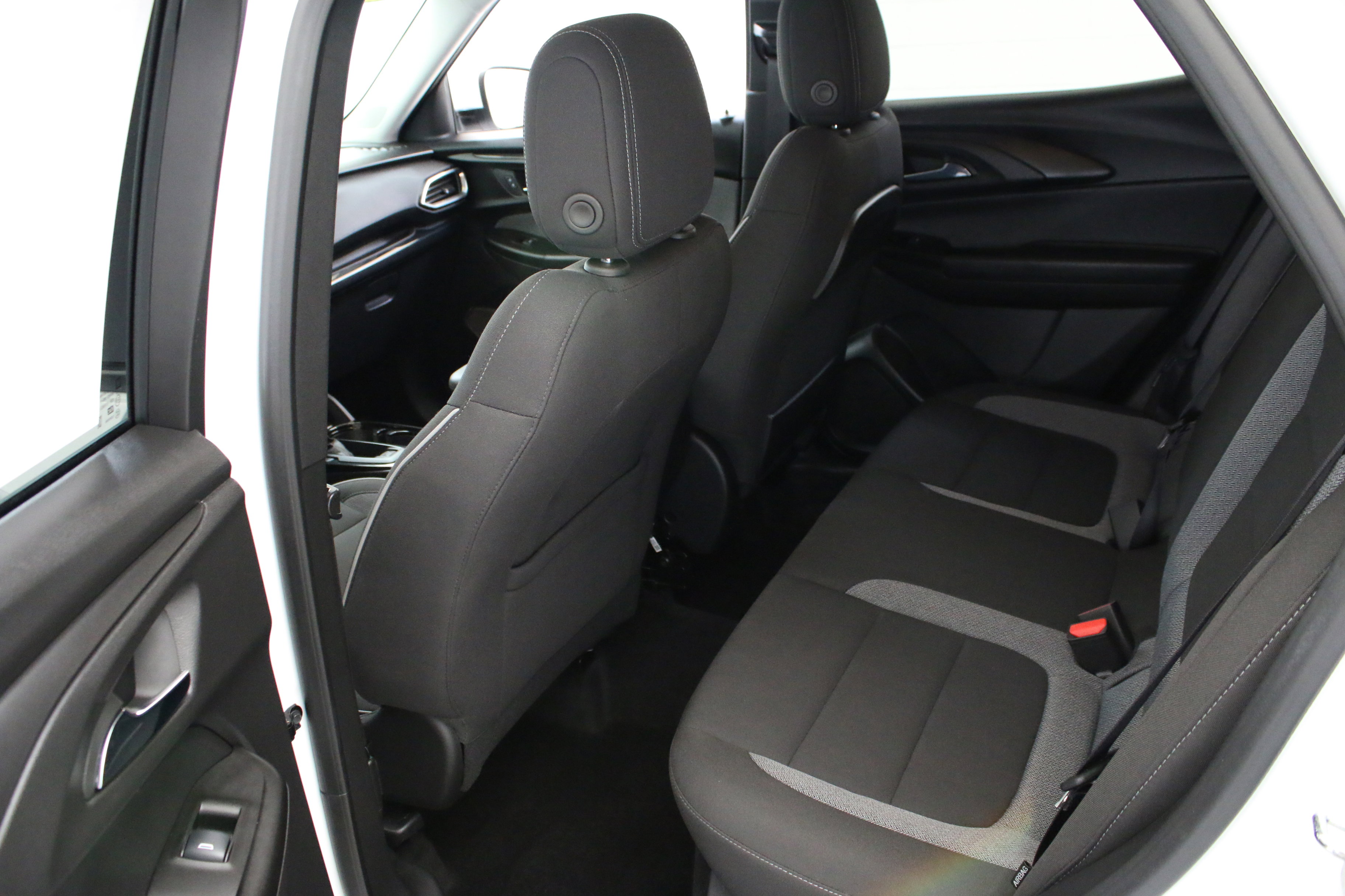 Used 2023 Chevrolet TrailBlazer LT w/ Convenience Package image 25