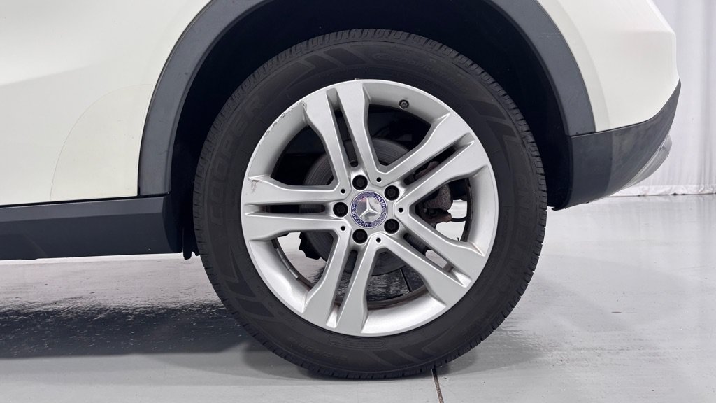 Used 2015 Mercedes-Benz GLA 250 4MATIC image 31