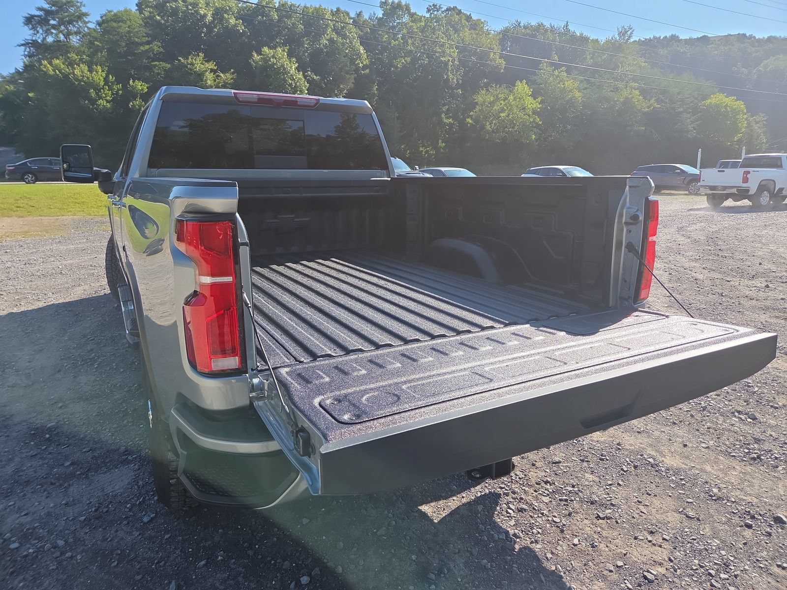 New 2026 Chevrolet Silverado 2500 High Country w/ Z71 Off-Road Package AWD/4WD image 25