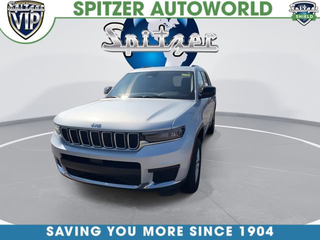 Used 2023 Jeep Grand Cherokee L Laredo AWD/4WD image 4