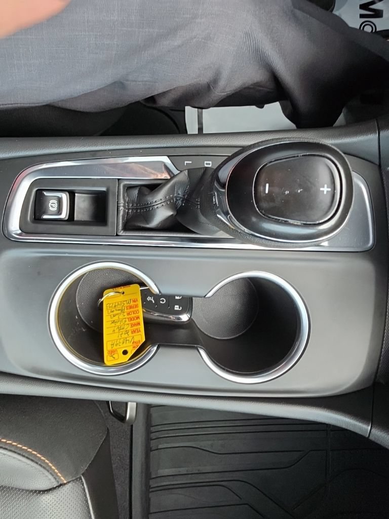 Certified 2021 Chevrolet Equinox Premier w/ LPO, Floor Liner Package FWD image 20