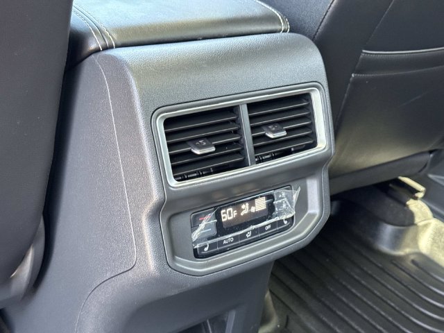 Certified 2024 Volkswagen Atlas SEL AWD/4WD image 29