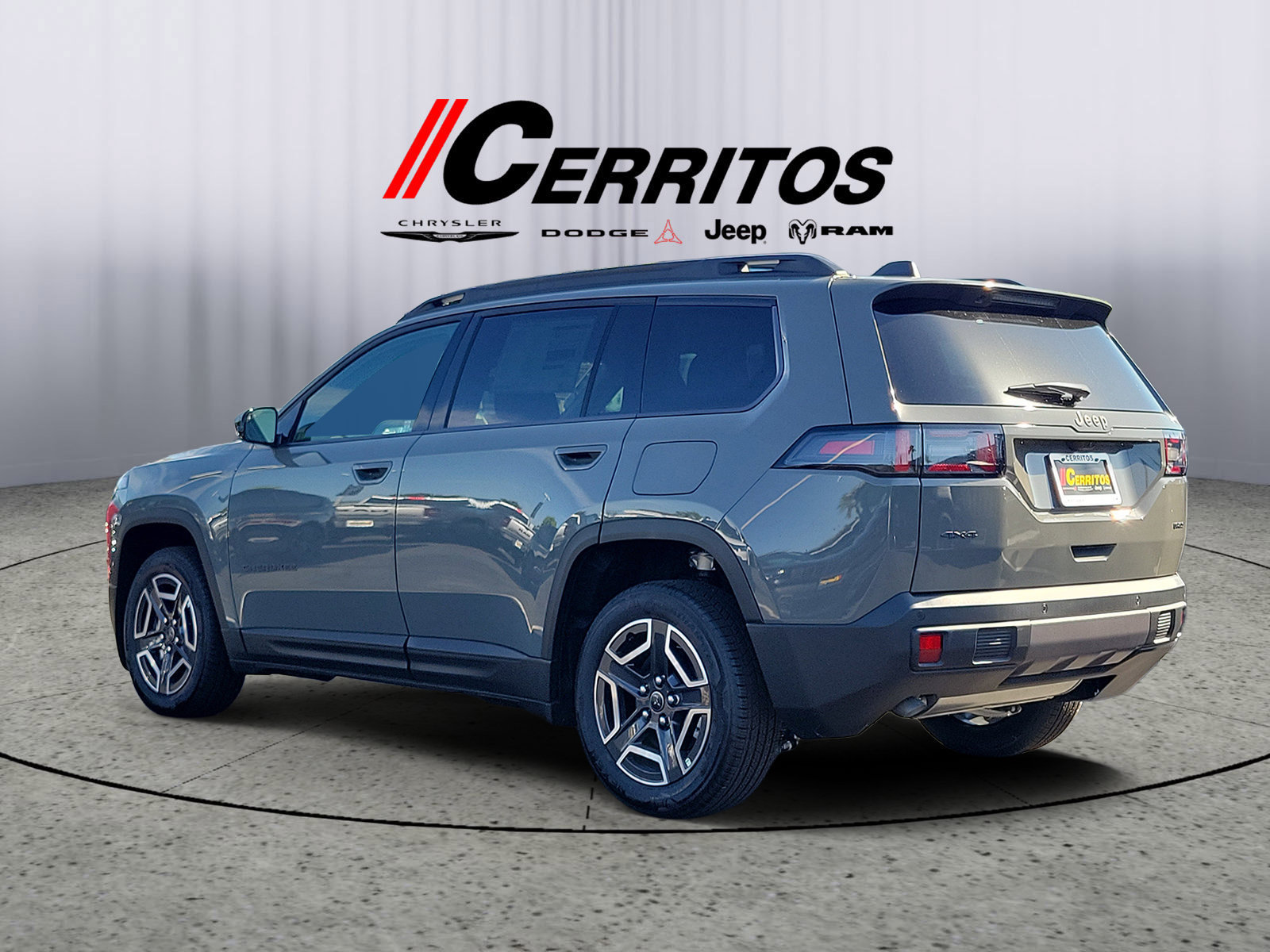 New 2026 Jeep Cherokee Laredo AWD/4WD image 2