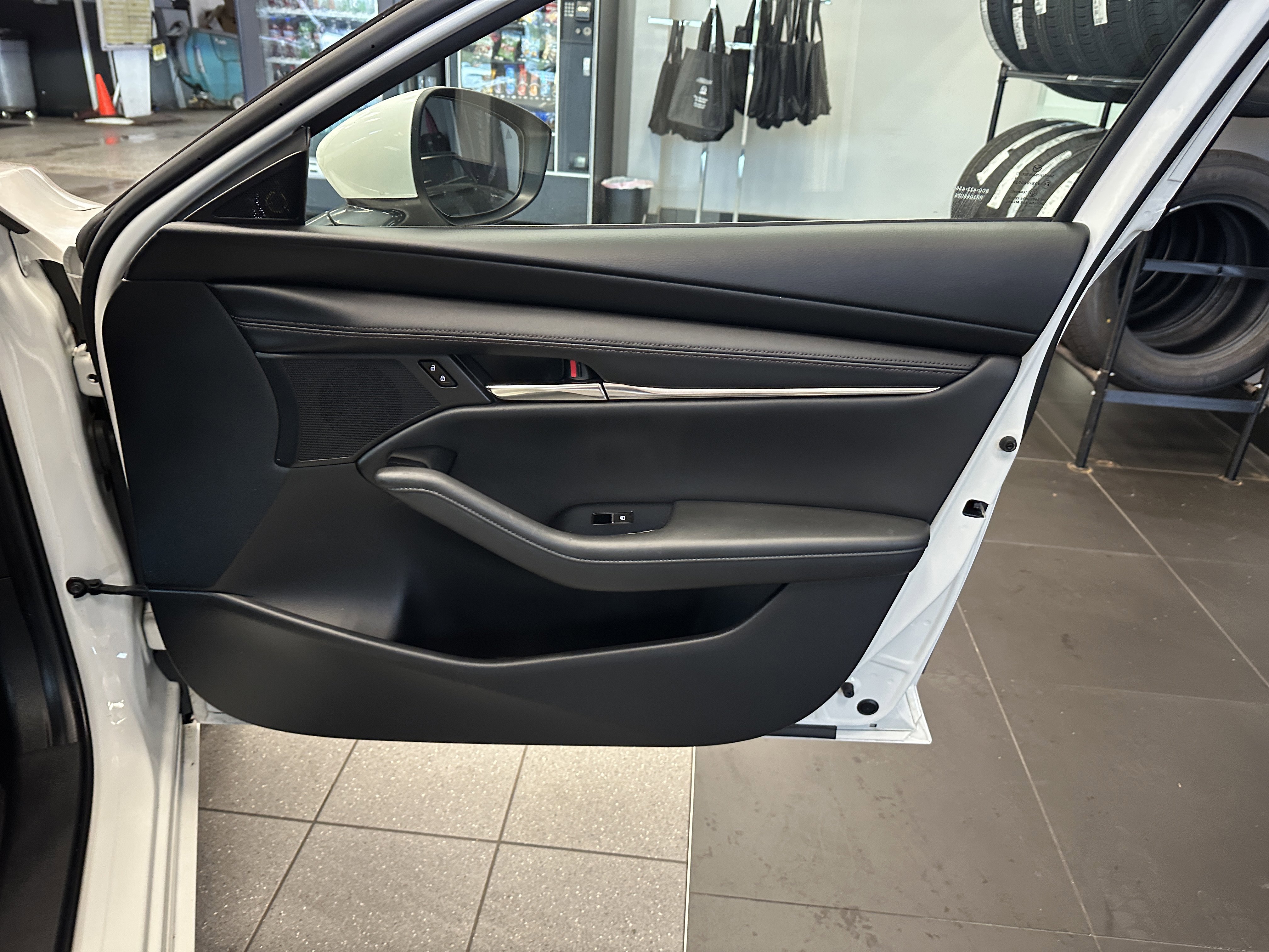 Certified 2023 MAZDA MAZDA3 s FWD image 29