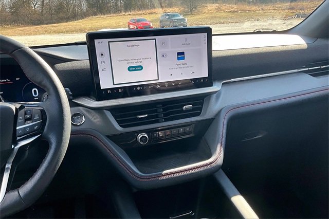 Used 2025 Ford Explorer ST-Line w/ ST-Line Street Pack image 6