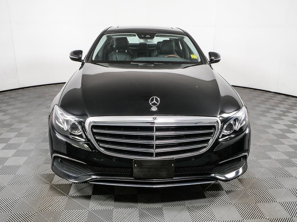 Used 2018 Mercedes-Benz E 400 4MATIC Sedan image 27