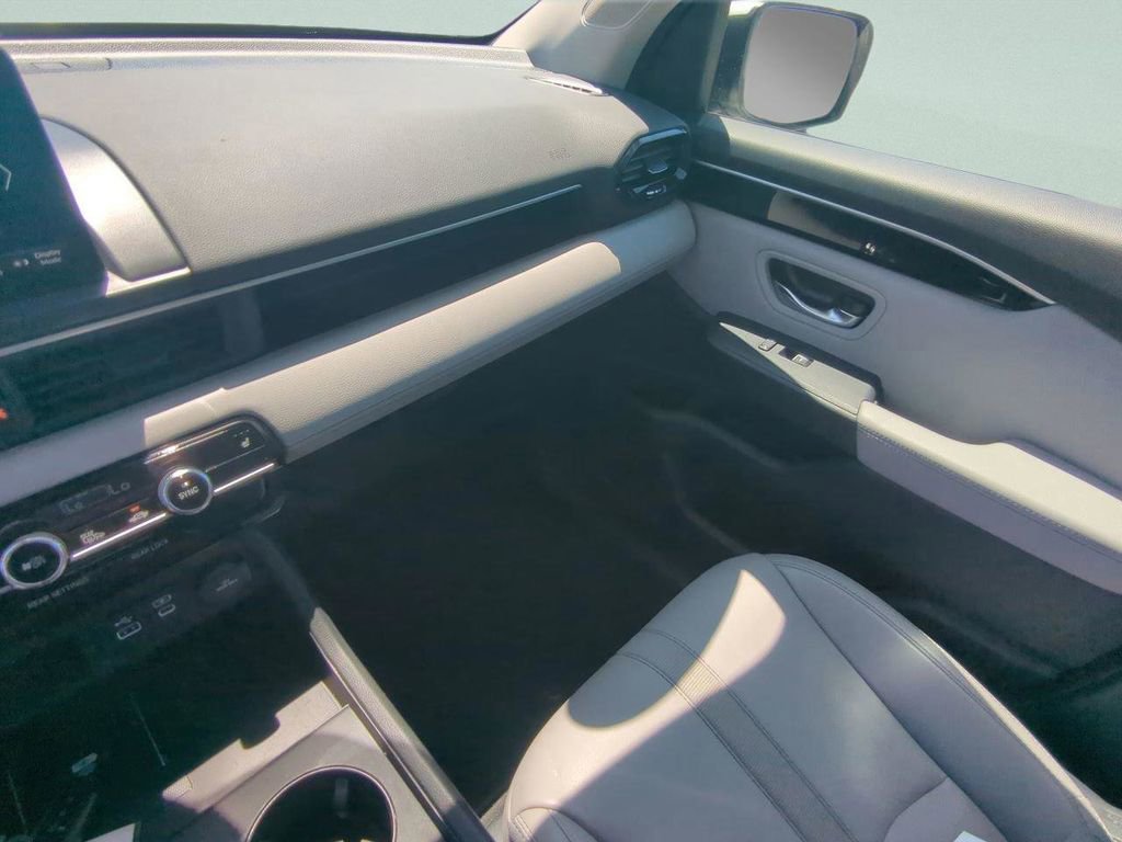 Used 2024 Honda Pilot EX-L image 13