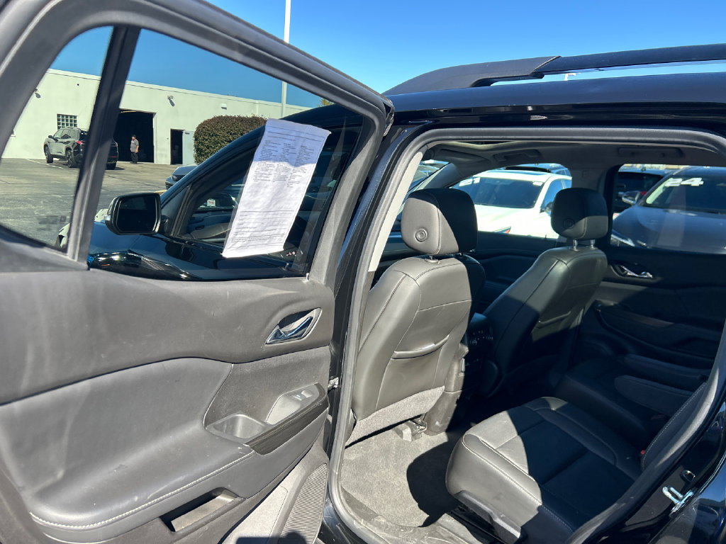 Certified 2023 GMC Acadia SLT w/ Elevation Edition AWD/4WD image 33