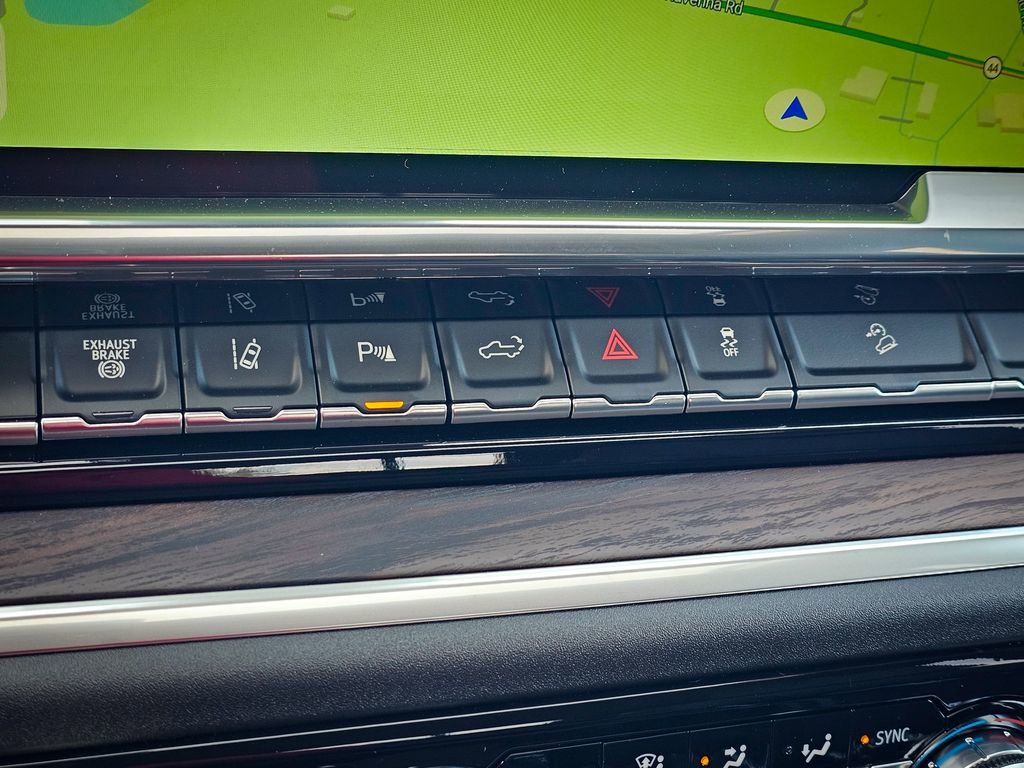 New 2026 GMC Sierra 2500 SLT w/ Max Trailering Package image 30