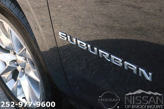 Used 2023 Chevrolet Suburban Premier RWD image 10