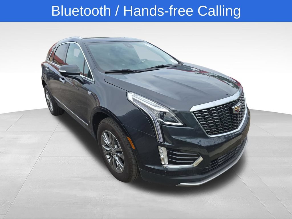Used 2021 Cadillac XT5 Premium Luxury w/ LPO, Floor Liner Package AWD/4WD image 4