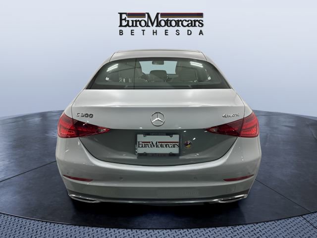 Used 2025 Mercedes-Benz C 300 4MATIC Sedan image 4