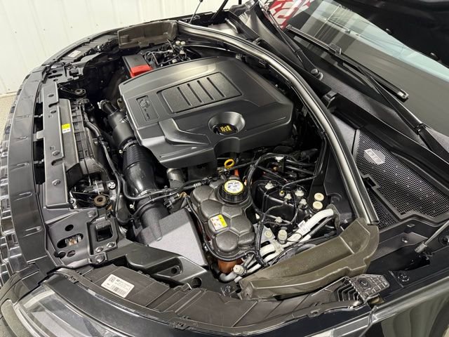 Used 2021 Land Rover Range Rover Velar R-Dynamic S AWD/4WD image 28