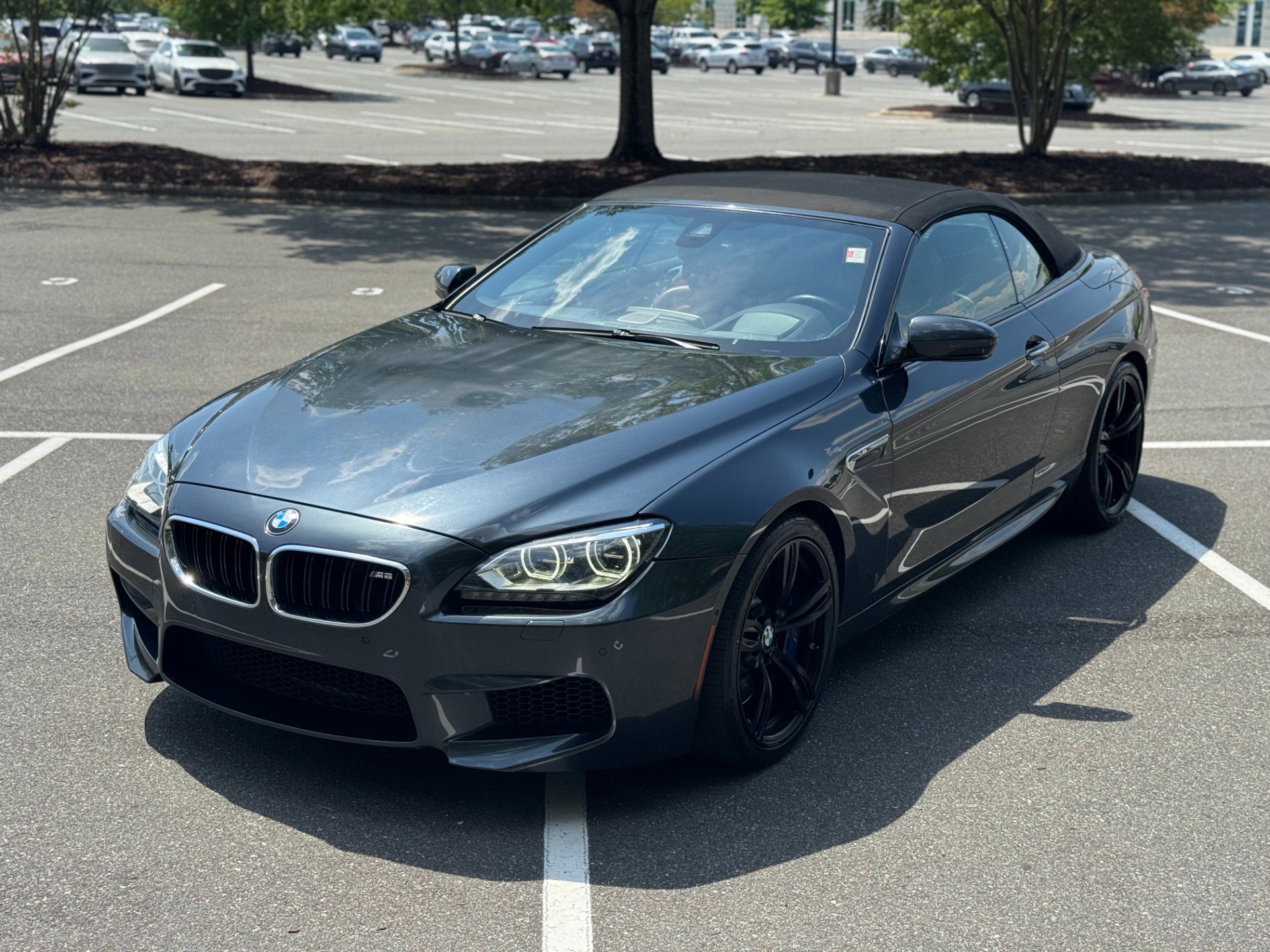 Used 2015 BMW M6 Convertible RWD image 22
