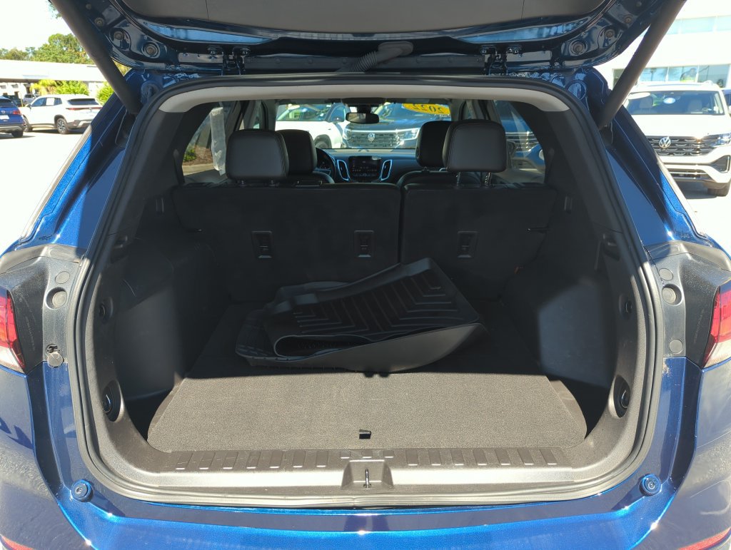 Used 2022 Chevrolet Equinox Premier FWD image 19