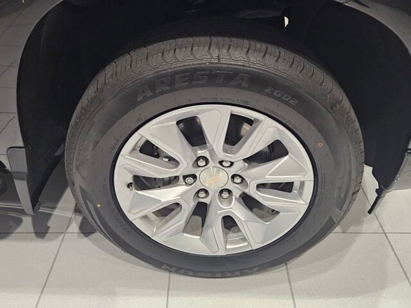 Used 2022 Chevrolet Silverado 1500 Custom image 15