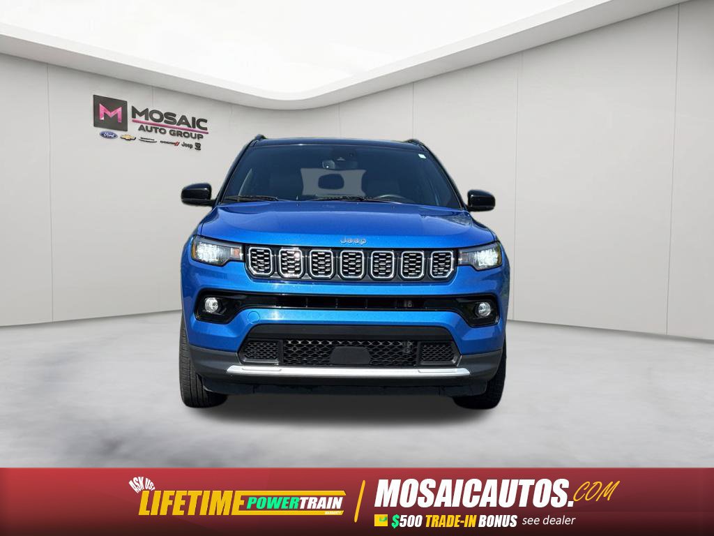 Used 2024 Jeep Compass Limited AWD/4WD image 2