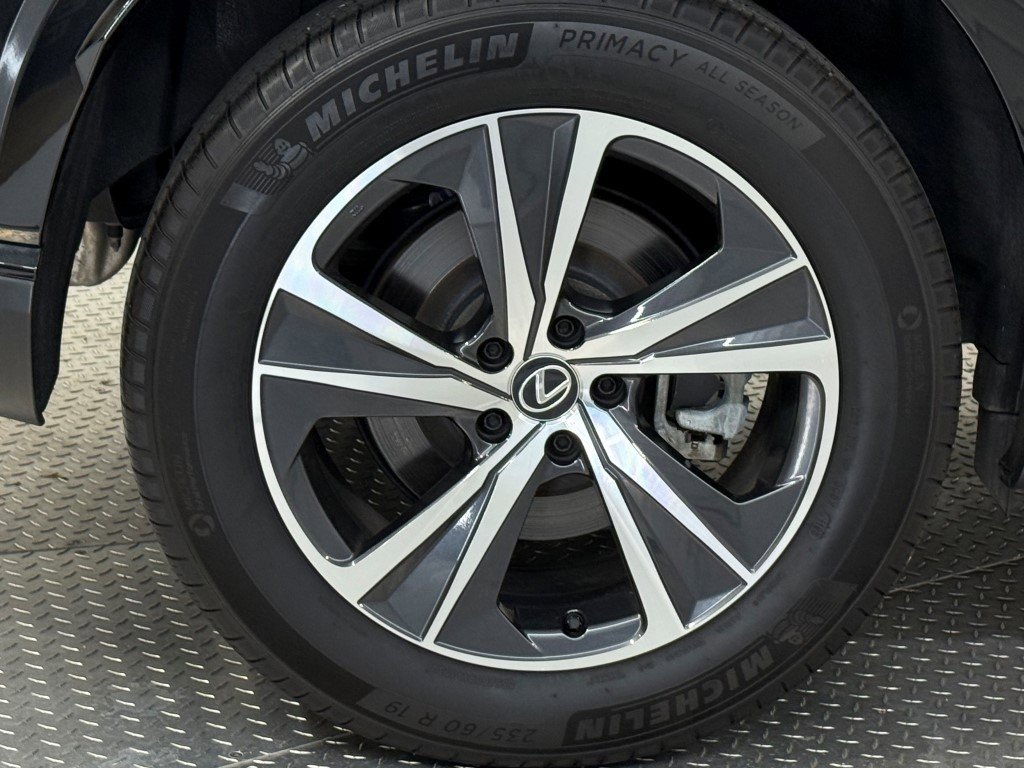 Used 2023 Lexus RX 350 Premium image 8