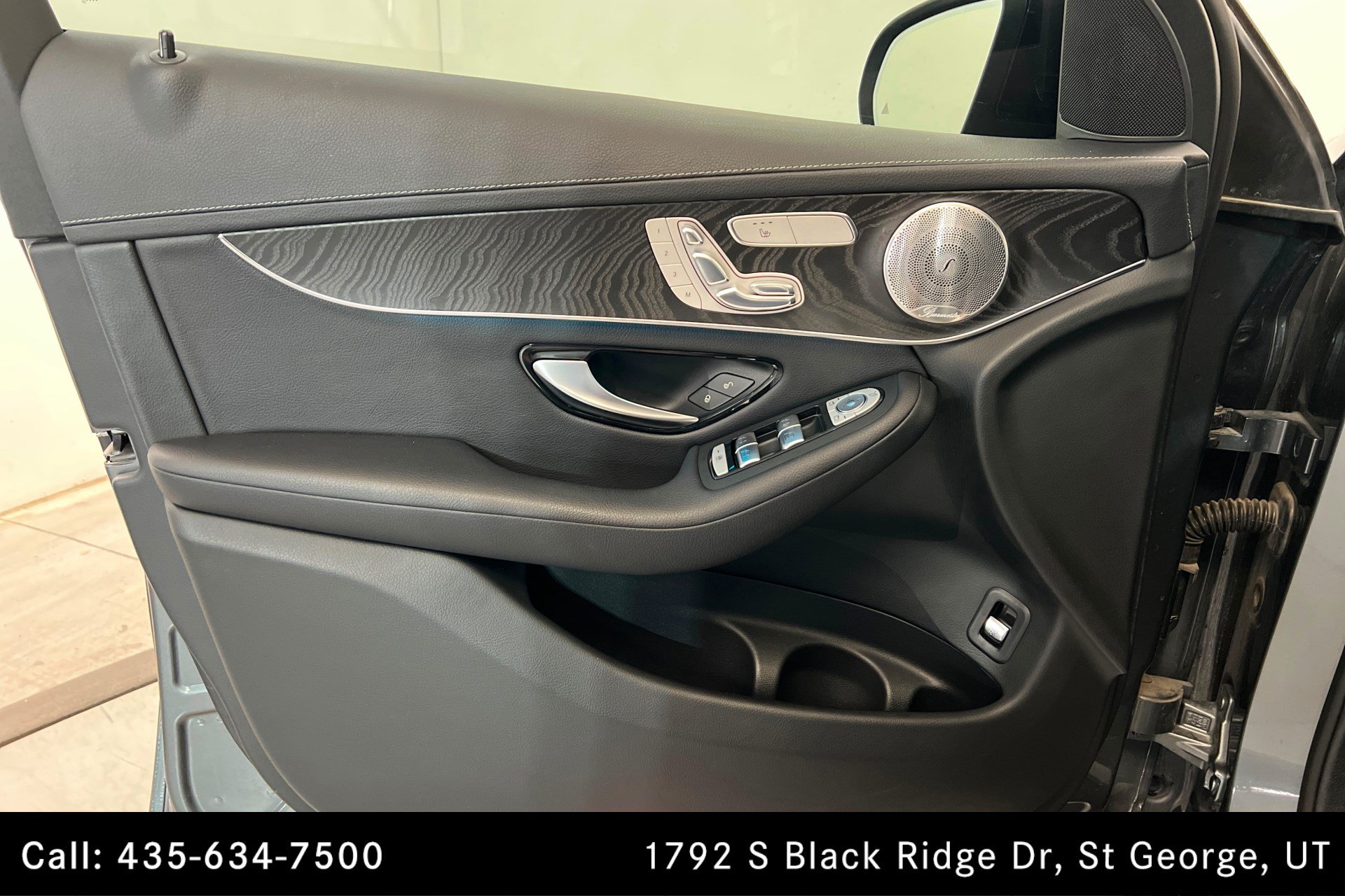Used 2017 Mercedes-Benz GLC 300 4MATIC Coupe image 14
