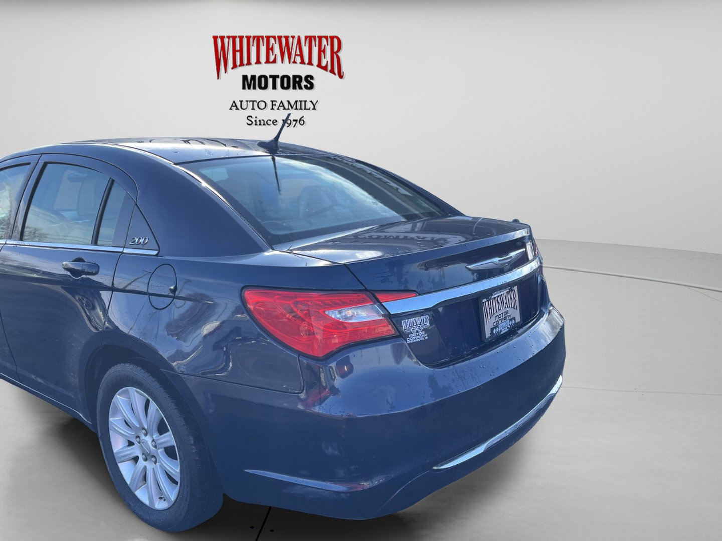 Used 2014 Chrysler 200 Touring image 4