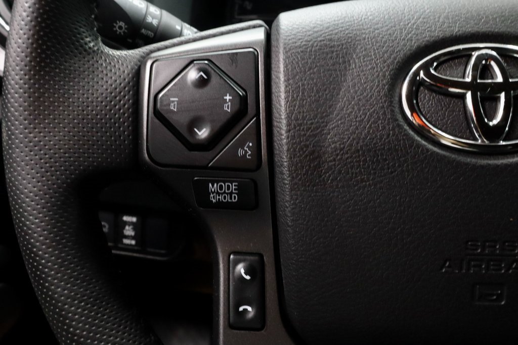 Used 2022 Toyota Tacoma TRD Sport image 26