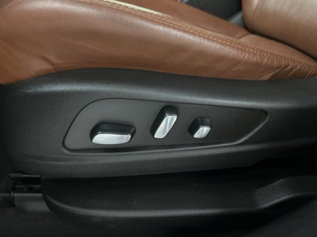 Used 2022 Cadillac XT5 Sportv image 10