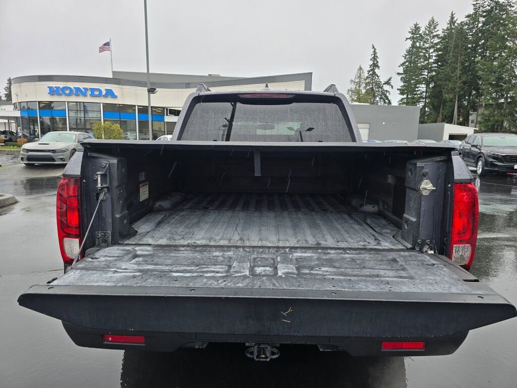 Used 2017 Honda Ridgeline RTL-T image 6