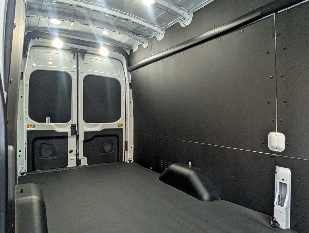 New 2026 Ford Transit 350 148 High Roof Extended w/ Load Area Protection Package RWD image 9