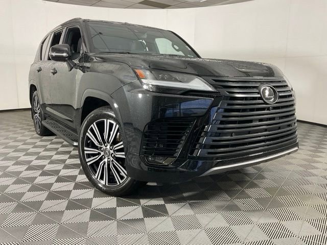 Used 2023 Lexus LX 600 4WD w/ Appearance Package image 46
