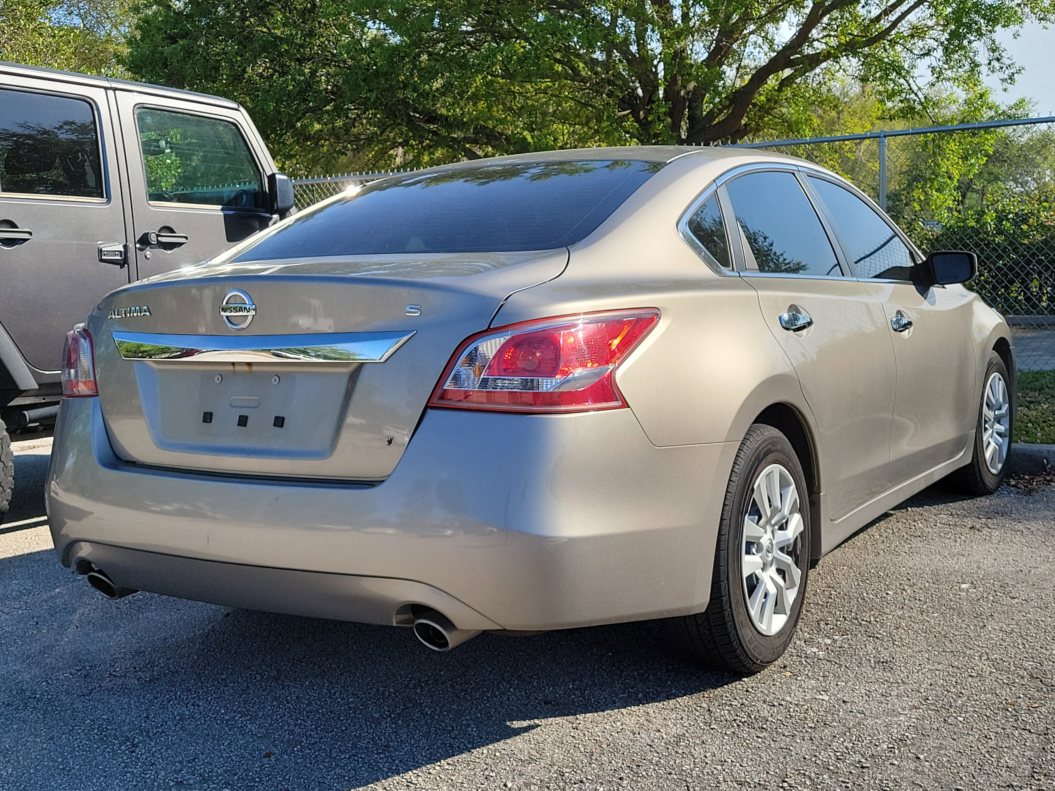 Used 2013 Nissan Altima 2.5 S image 7