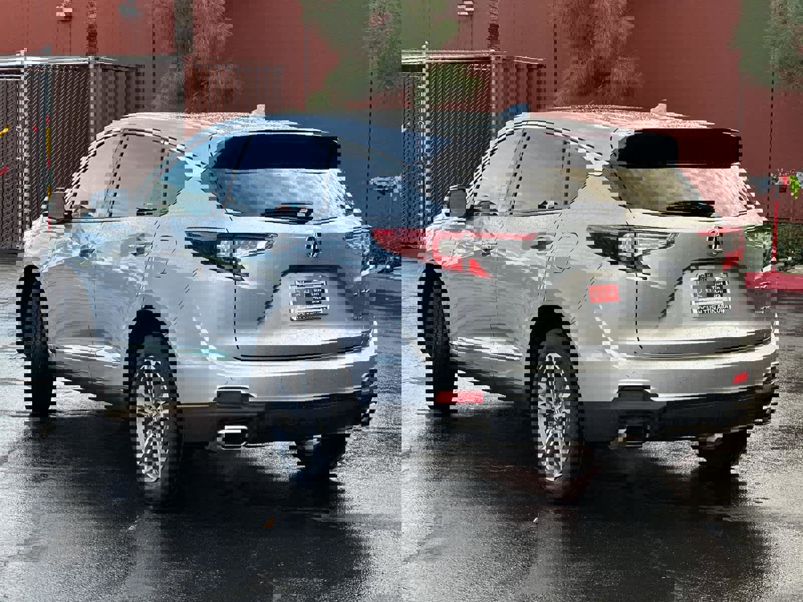 Certified 2025 Acura RDX SH-AWD w/ Technology Package image 4