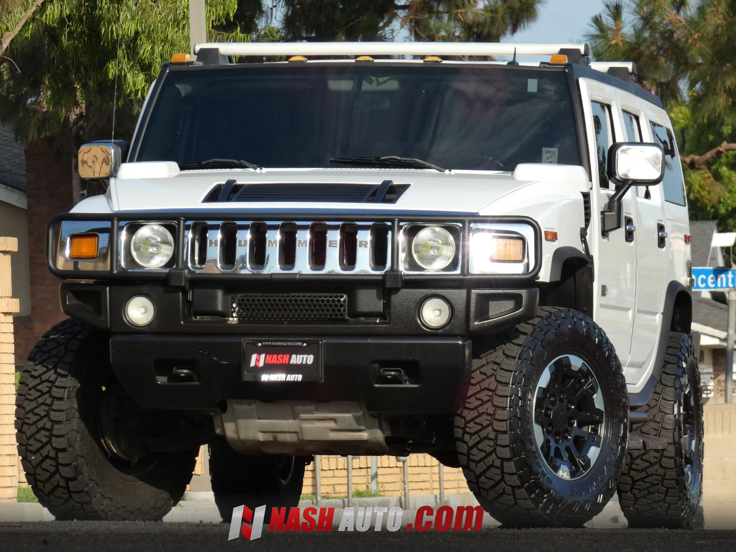 Used 2005 HUMMER H2 w/ Preferred Equipment Group AWD/4WD image 2