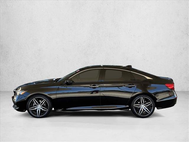Used 2022 Honda Accord Touring image 2