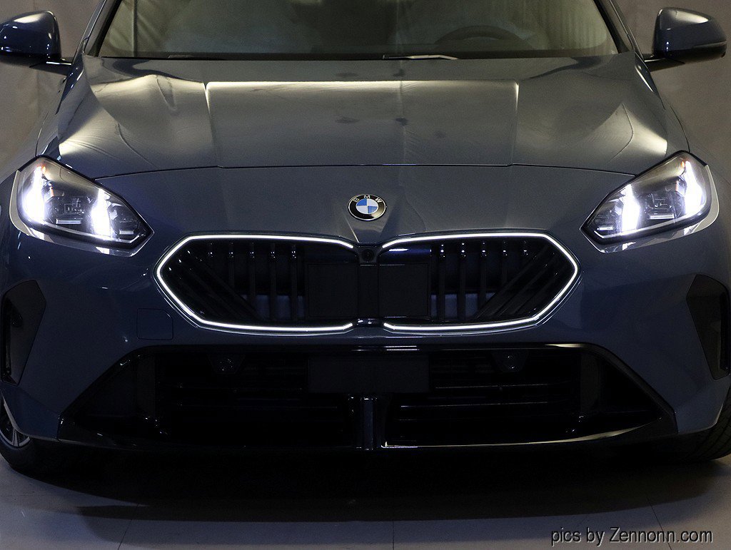 Used 2026 BMW 228i xDrive w/ Technology Package AWD/4WD image 4