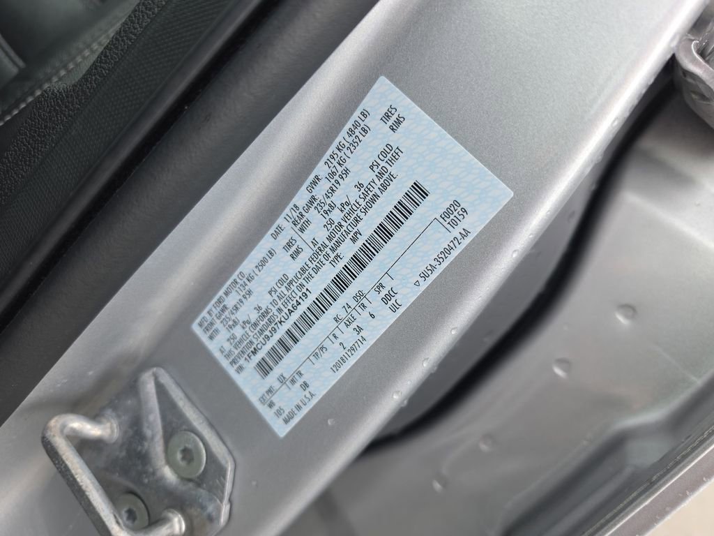 Used 2019 Ford Escape Titanium image 36