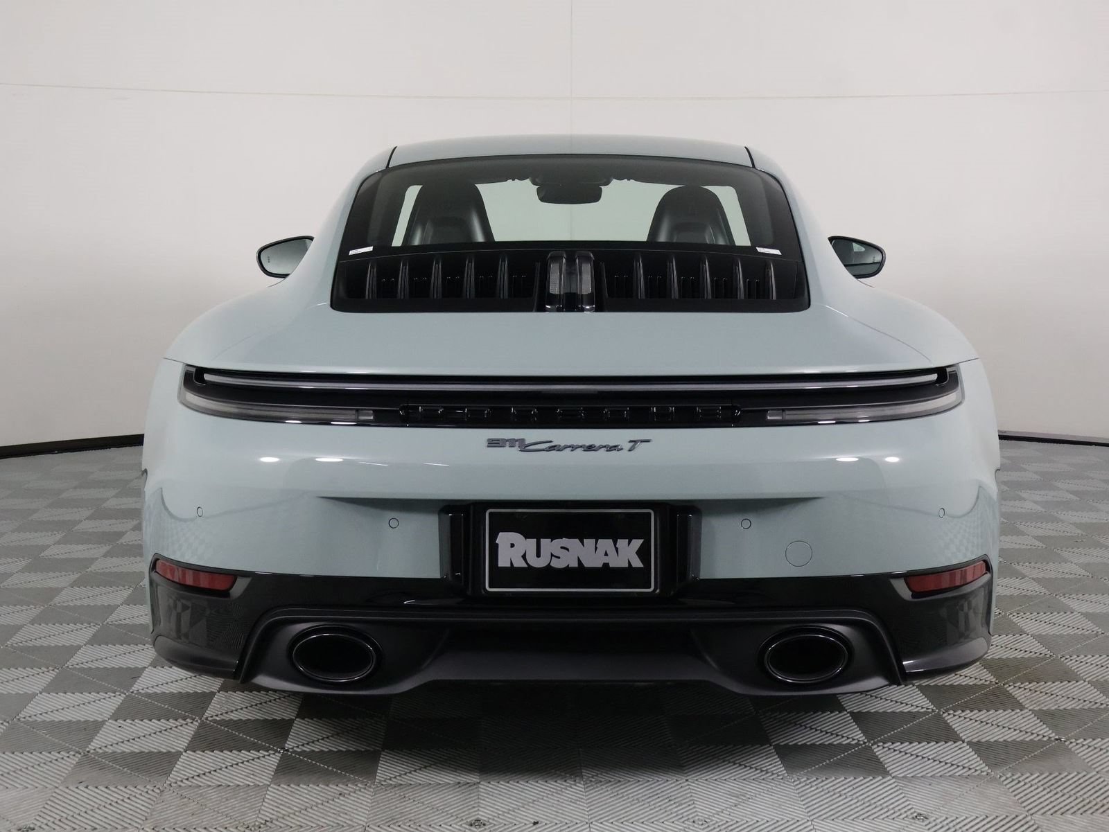 New 2026 Porsche 911 Carrera T RWD image 6