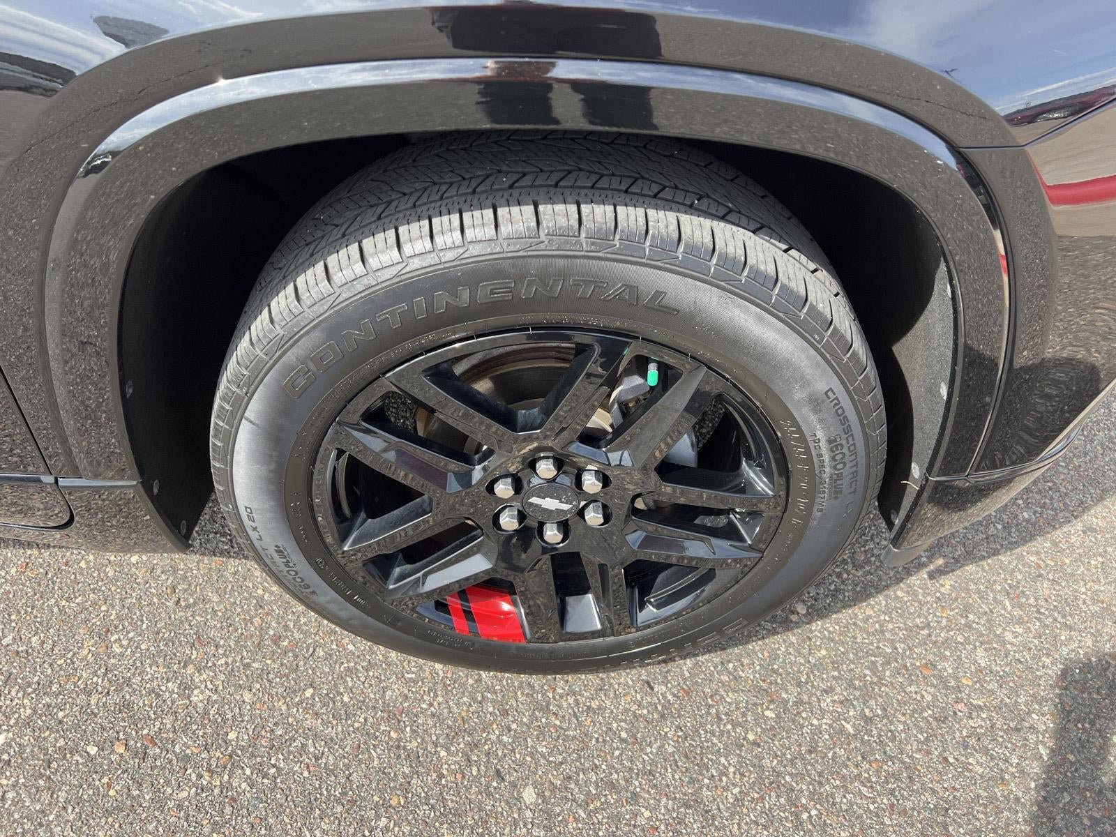 Used 2020 Chevrolet Traverse Premier w/ Redline Edition AWD/4WD image 7