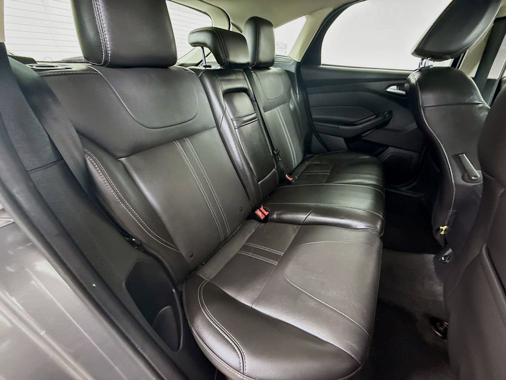 Used 2013 Ford Focus SE image 24