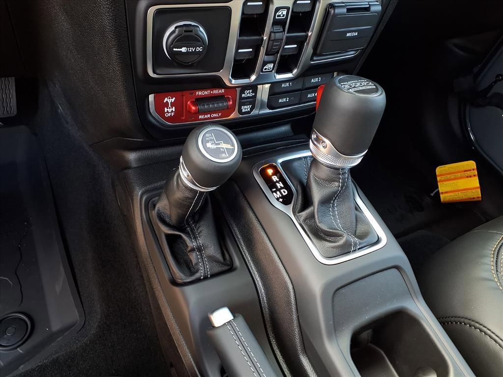 New 2025 Jeep Wrangler Unlimited Rubicon 392 image 7