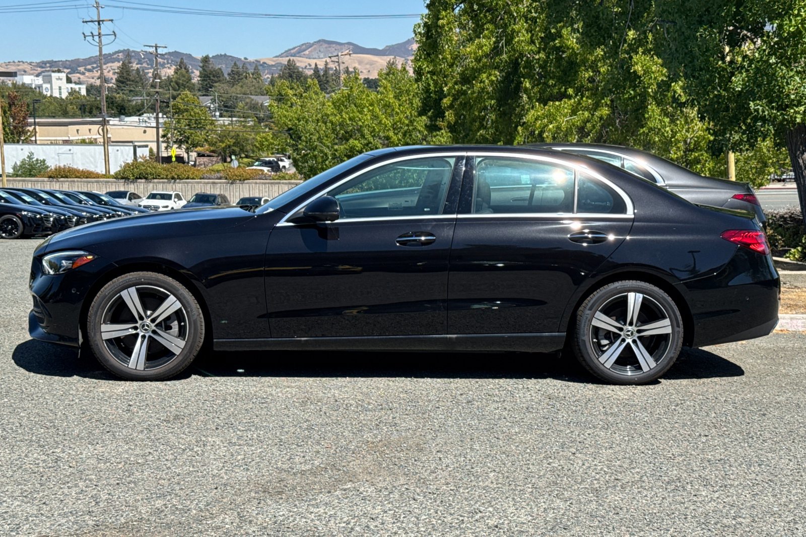 New 2025 Mercedes-Benz C 300 Sedan image 2