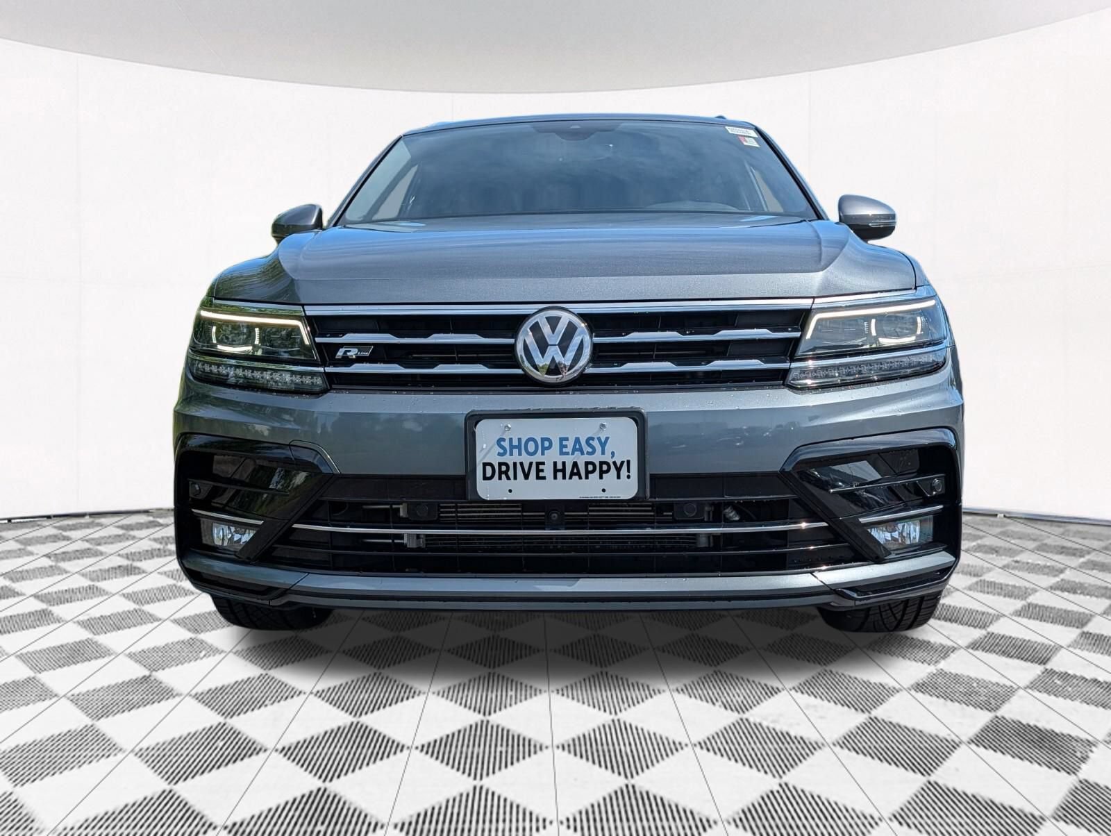 Used 2020 Volkswagen Tiguan SEL Premium R-Line AWD/4WD image 18