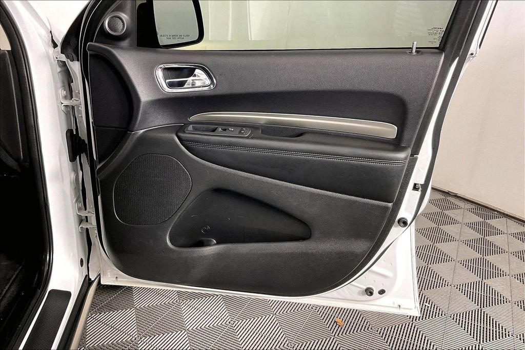Used 2017 Dodge Durango SXT w/ 3rd Row Seating Group image 25