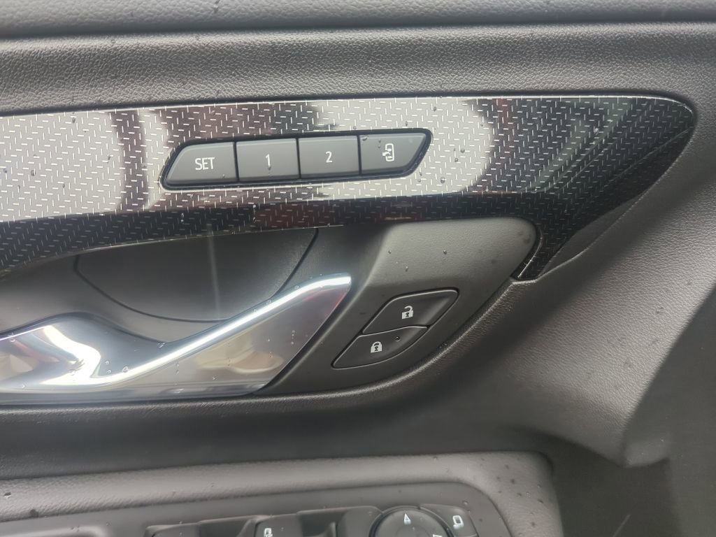 Certified 2024 GMC Terrain AT4 w/ Infotainment Package II AWD/4WD image 25