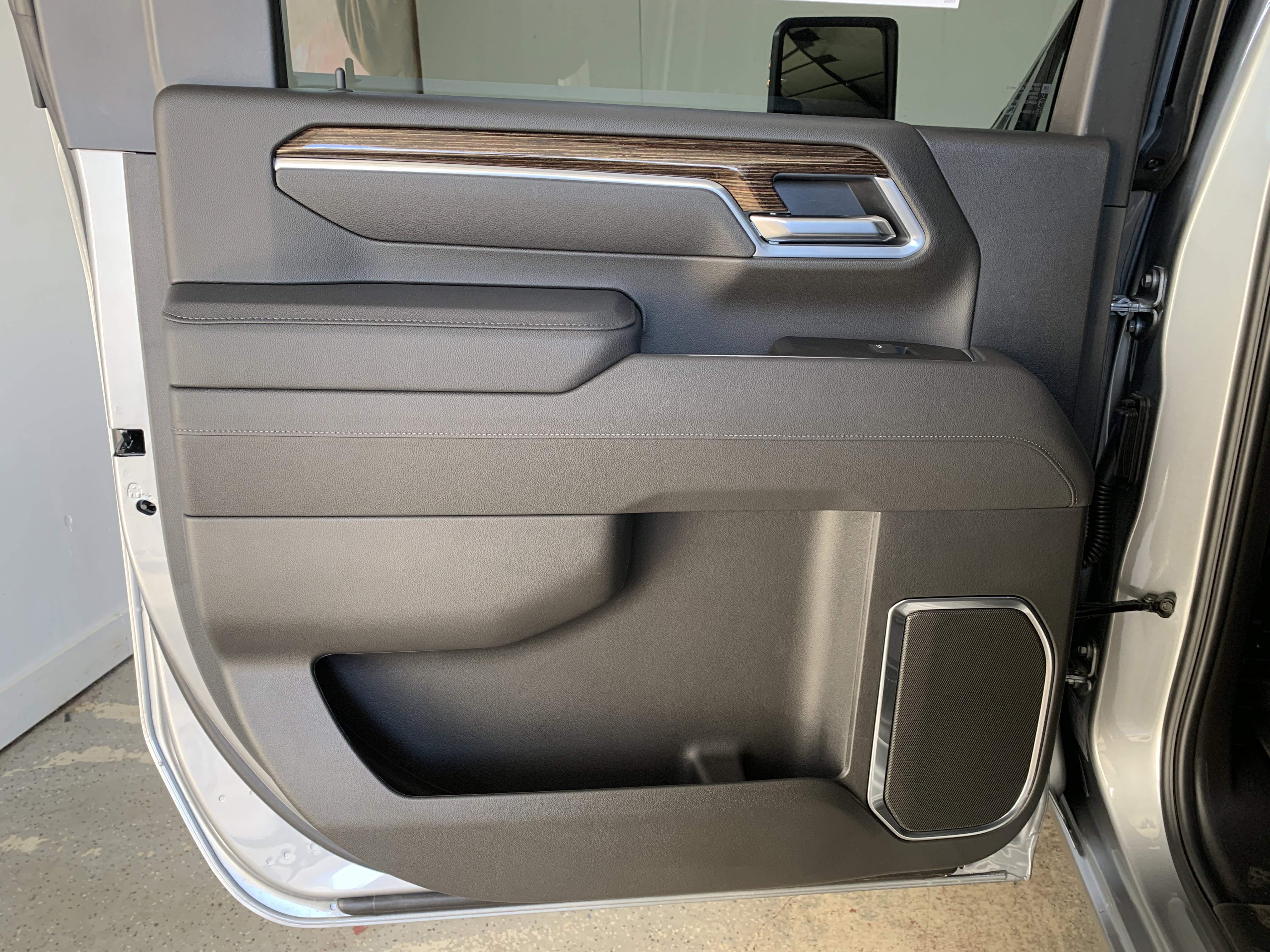 New 2026 GMC Sierra 2500 SLE image 46