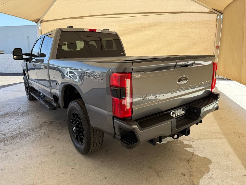 Used 2025 Ford F350 Lariat w/ Black Appearance Package AWD/4WD image 7